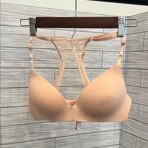 Victoria's Secret Cream Bra Seamless Comfort